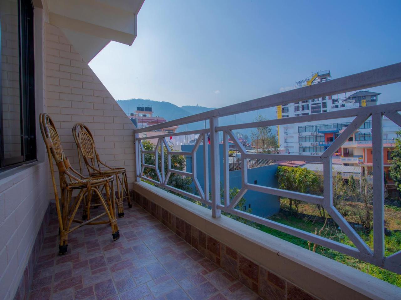 Hotel Garuda Inn Pokhara Luaran gambar